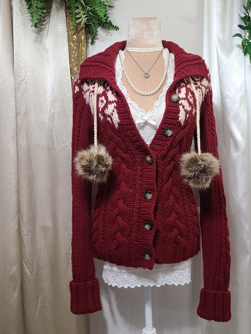 Vintage ♡ Y2K ♡ Abercrombie Red Fair Isle Wool Cashmere Sweater Fur Pompoms
